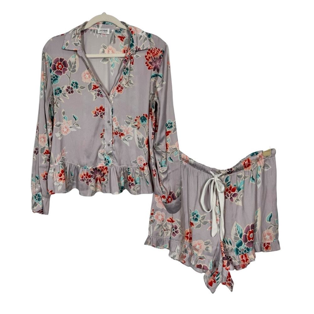 Josie Natori Lotus Bouquet Floral Pajama Set Medium Long Sleeve Shorts Ruffle - Picture 3 of 10